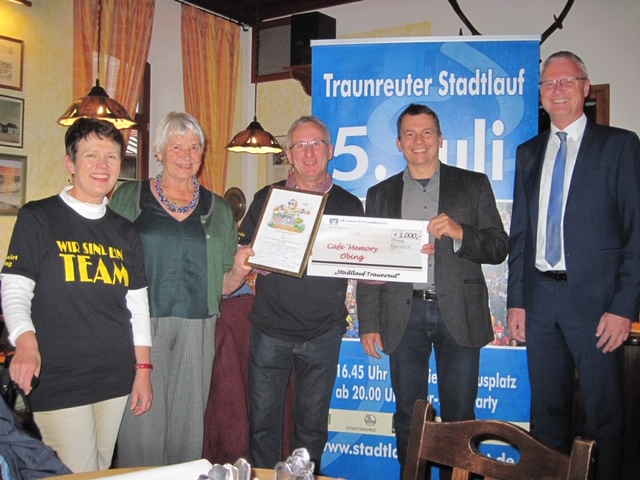 Spendenübergabe Obing IMG_1939.JPG